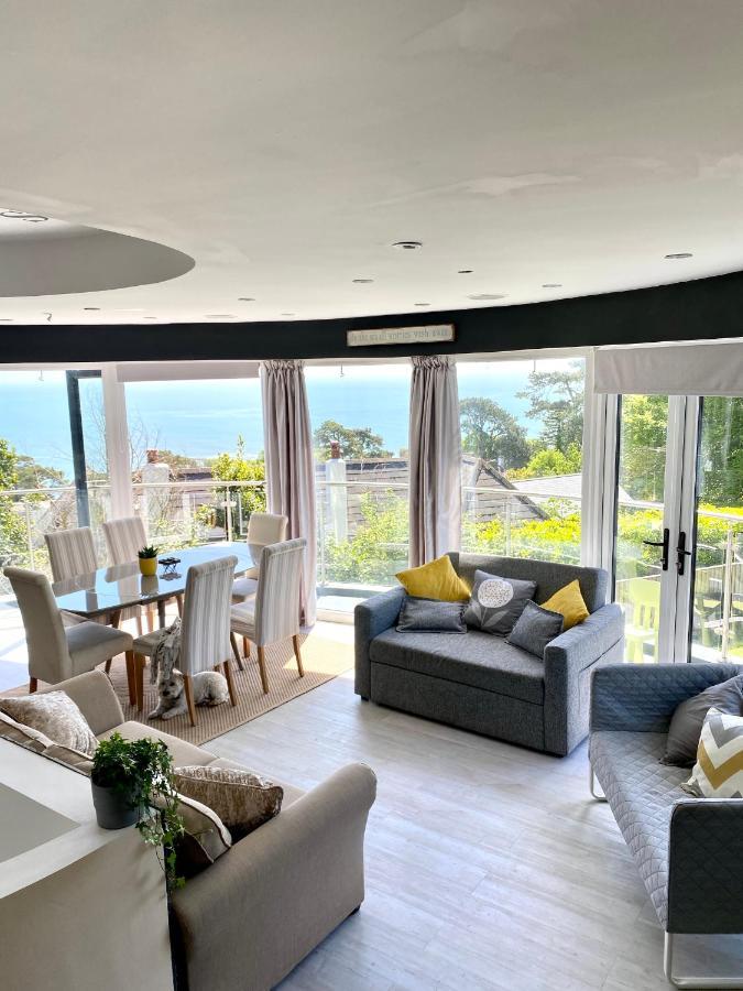 One Of The Best Properties In Lyme! Breathtaking Views Across The Whole Bay. 3 Stories With 2 Tier Veranda Around The Property. Sleeps 6 ليم ريجيس المظهر الخارجي الصورة